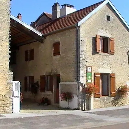Renove Avec Cour Close, 2 Chambres, A - Fr-1-611-52 * Aubepierre-sur-Aube